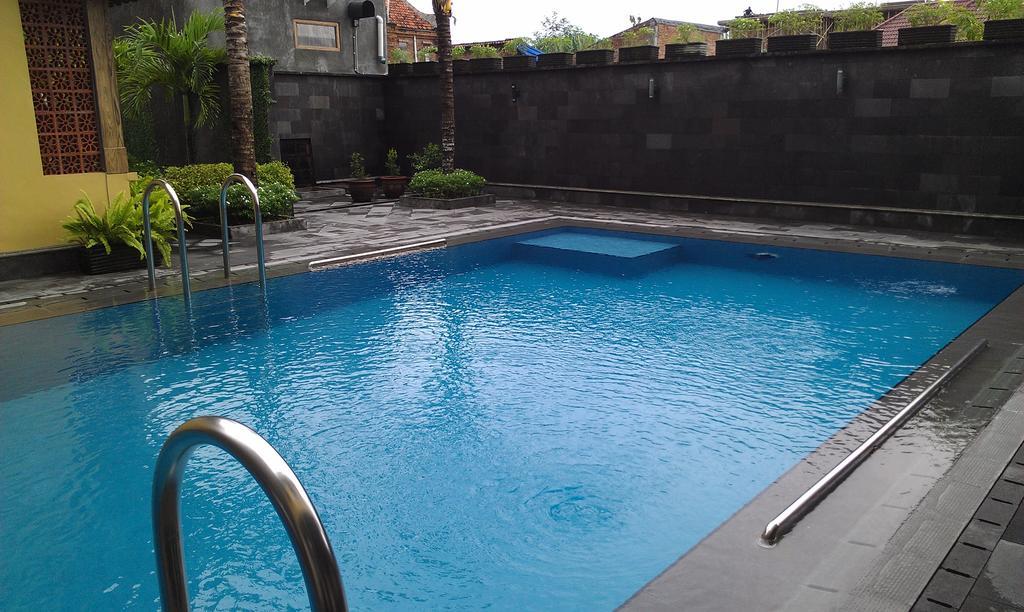 Ndalem Bantul Hotel Gandok Exterior photo