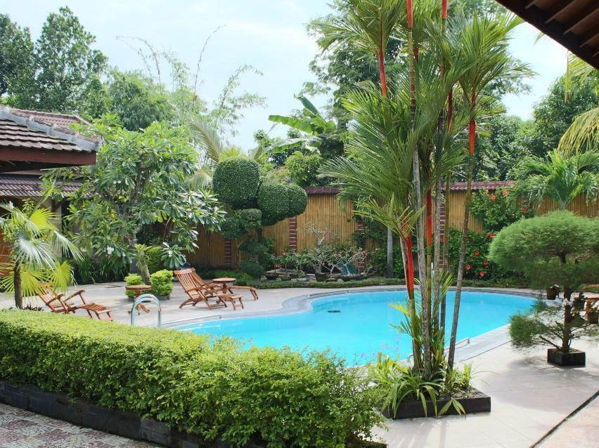 Ndalem Bantul Hotel Gandok Exterior photo