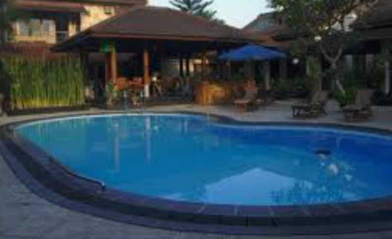 Ndalem Bantul Hotel Gandok Exterior photo