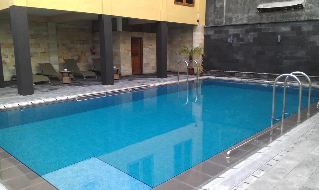 Ndalem Bantul Hotel Gandok Exterior photo