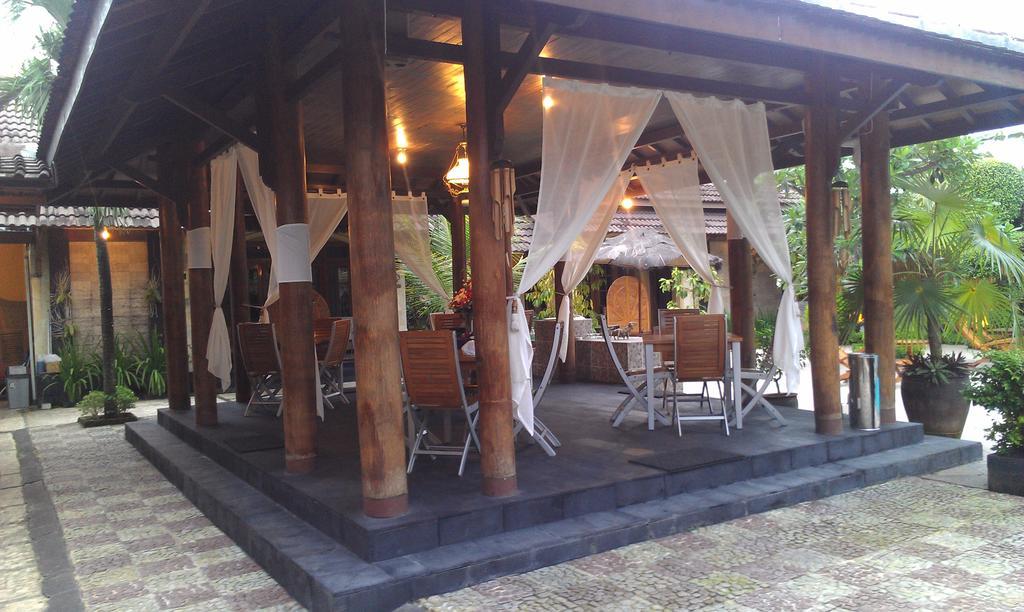 Ndalem Bantul Hotel Gandok Exterior photo